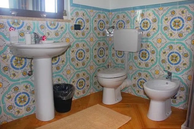 Tek Büyük Yataklı Oda, Bahçe Manzaralı