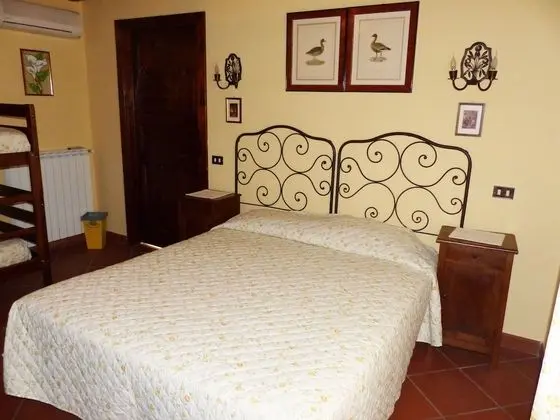 Family Tek Büyük veya İki Ayrı Yataklı Oda, 1 Yatak Odası (Camera delle Rose)