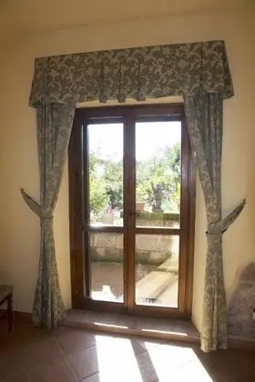 Family Tek Büyük veya İki Ayrı Yataklı Oda (Camera del Girasole)