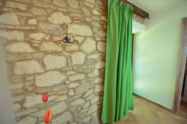 Romantic Büyük Yataklı Tek Kişilik Oda