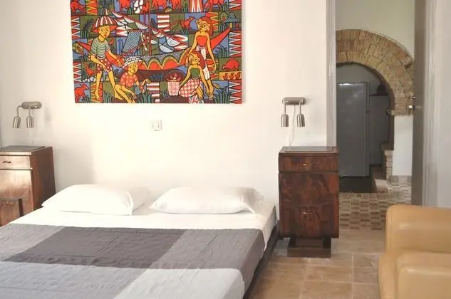 Stüdyo, Bahçe Manzaralı