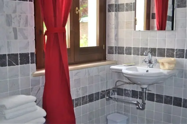 Stüdyo, Bahçe Manzaralı