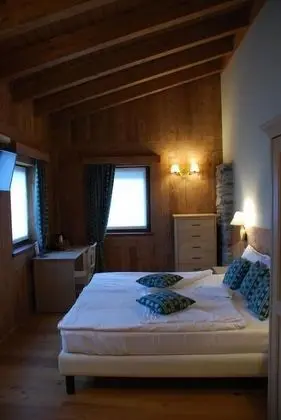 Deluxe Tek Büyük veya İki Ayrı Yataklı Oda