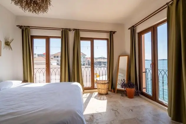 Comfort Room Sea View, Deniz Manzaralı, Fransız Balkonlu