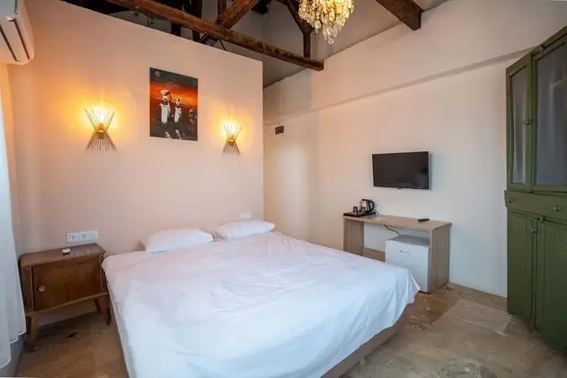 Standart Oda, Sokak Manzaralı