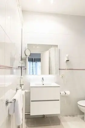 Economy Tek Büyük veya İki Ayrı Yataklı Oda