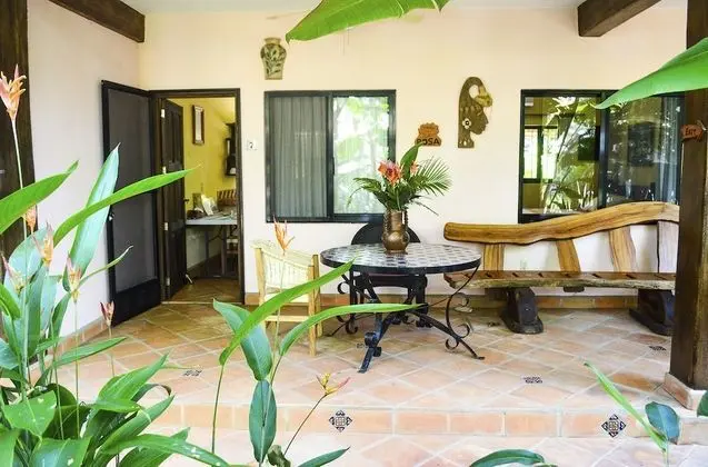 One Bedroom Apartment/ Rosas
