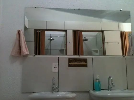 Ortak Ranzalı Oda, Sadece kadınlar için (Bed in room for 6 people)
