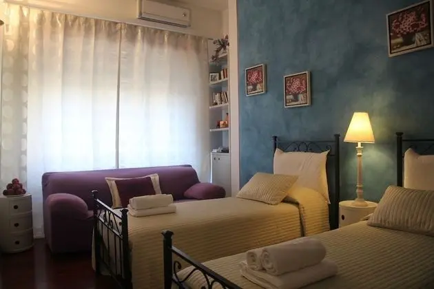 Standard İki Ayrı Yataklı Oda (Private External Bathroom)