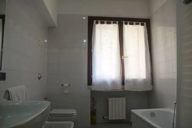 Standard Tek Büyük Yataklı Oda, 1 Büyük (Queen) Boy Yatak (Private External Bathroom)