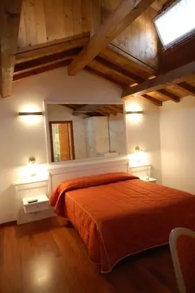 Tek Büyük veya İki Ayrı Yataklı Oda, Özel Banyo