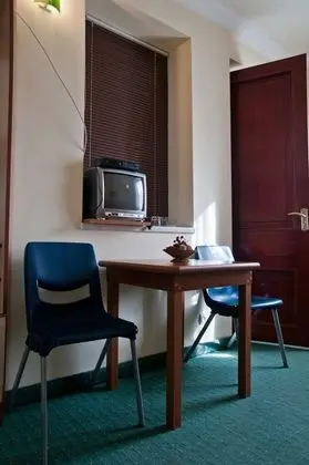 Comfort Tek Büyük veya İki Ayrı Yataklı Oda