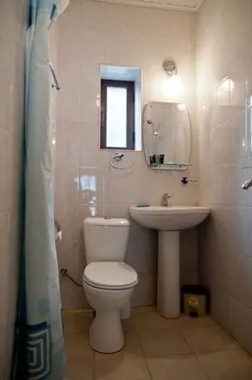 Comfort Tek Büyük veya İki Ayrı Yataklı Oda