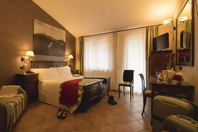 Superior Oda, Teras, Vadi Manzaralı