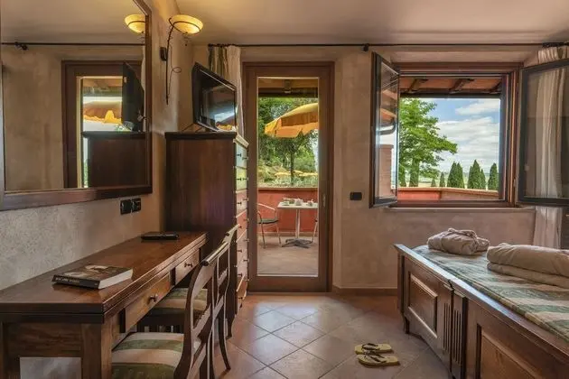 Superior Oda, Teras, Vadi Manzaralı