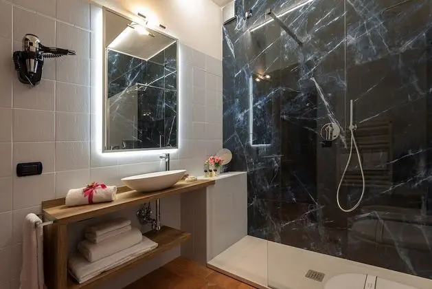 Superior Oda, Teras, Vadi Manzaralı