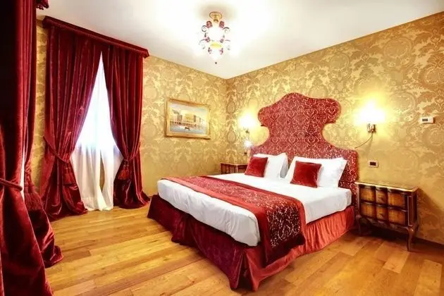 Superior Tek Büyük veya İki Ayrı Yataklı Oda, 1 Yatak Odası