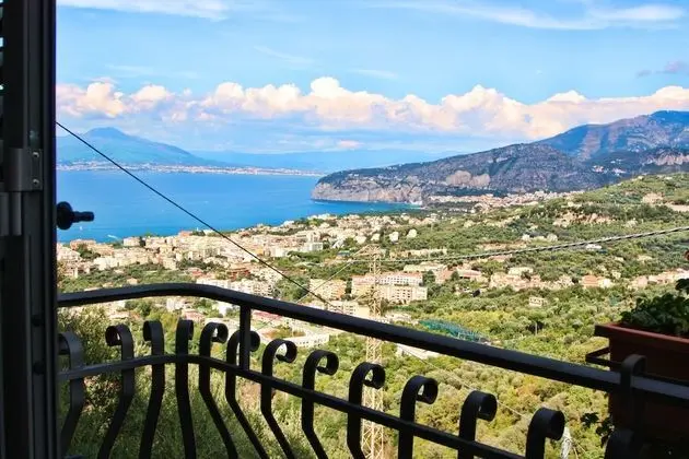 Tek Büyük Yataklı Oda, Deniz Manzaralı