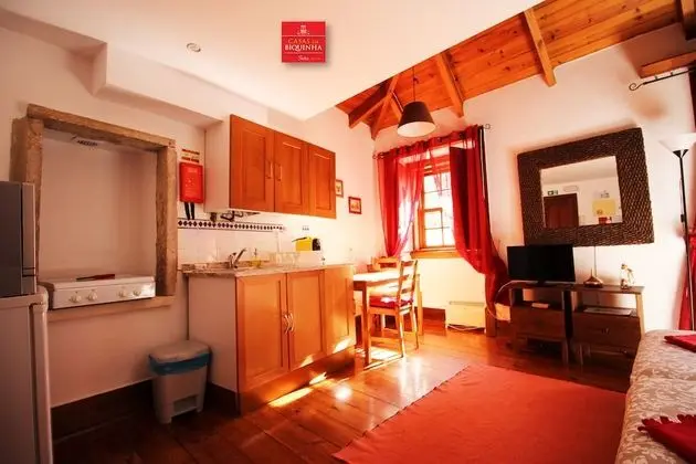 Superior Stüdyo (Rua da Biquinha 18)