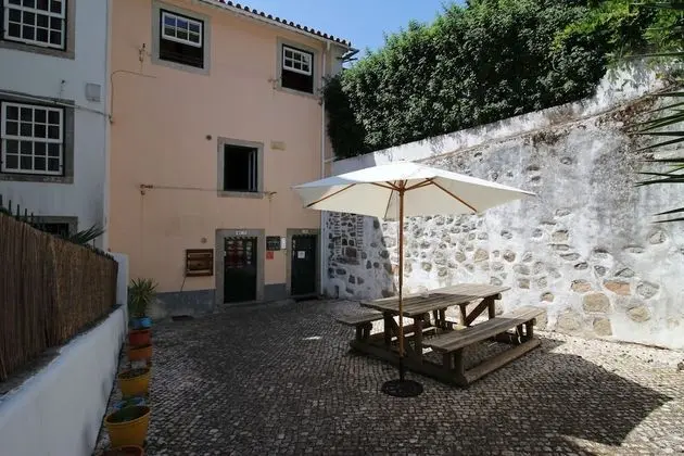 Superior Stüdyo (Rua da Biquinha 18)