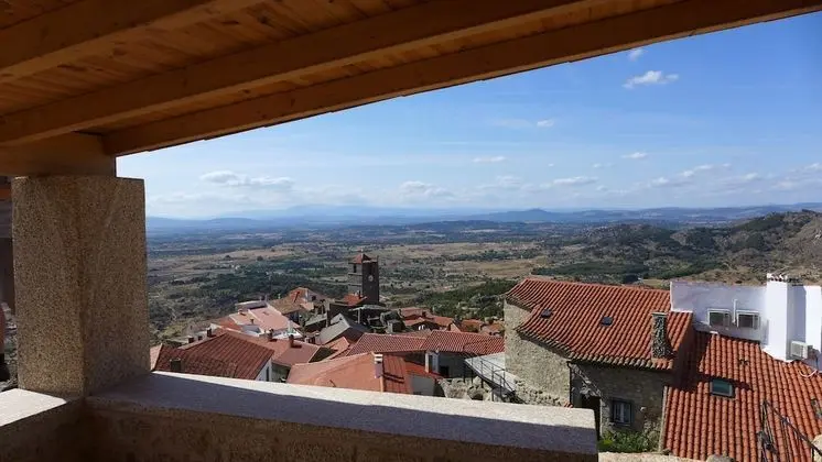 Panoramic Sıra Ev, 1 Yatak Odası, Balkon, Dağ Manzaralı