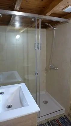 Traditional Sıra Ev, 1 Yatak Odası, Küçük Mutfak, Dağ Yamacı (Videira)