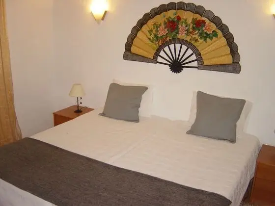 Villa, 4 Yatak Odası, Havuz Kenarı