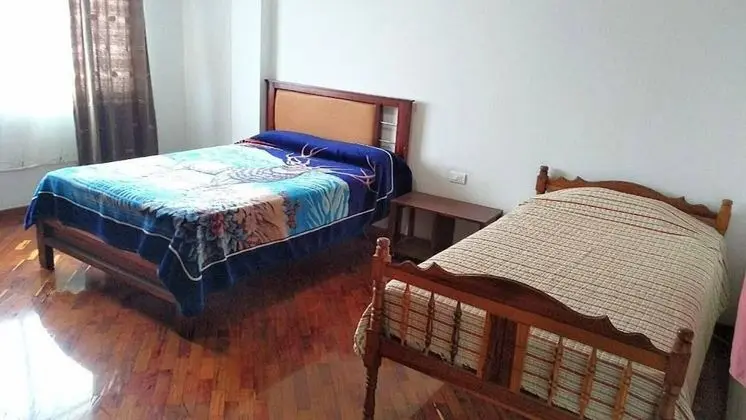 Ev, 5 Yatak Odası, Sigara İçilebilir, Teras