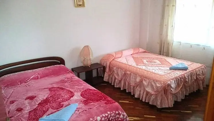 Ev, 5 Yatak Odası, Sigara İçilebilir, Teras
