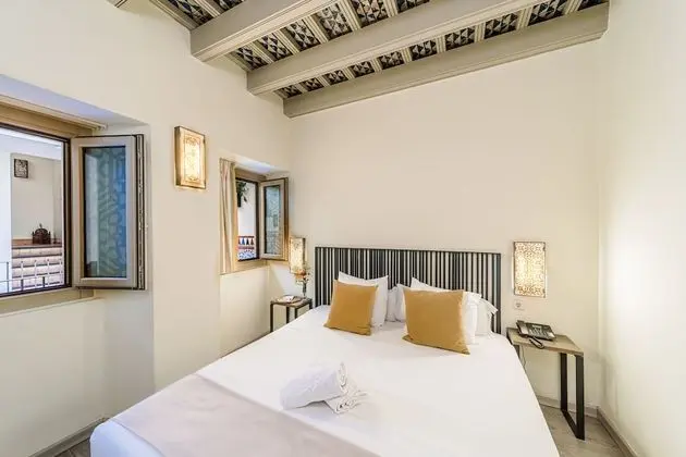 Tek Büyük Yataklı Oda, Zemin Kat (Interior)