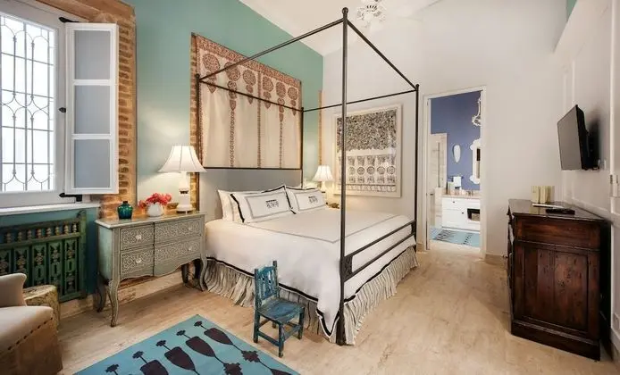 Luxury Superior Room