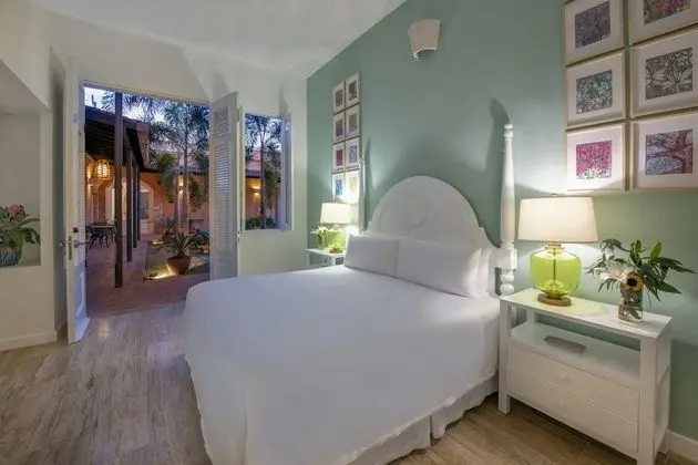 Luxury Superior Room