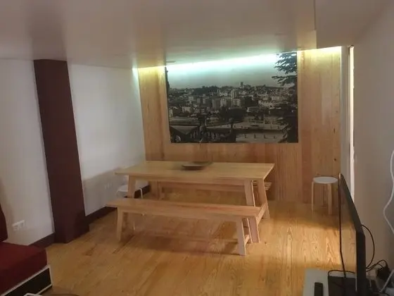 Ev, 3 Yatak Odası, Sigara İçilmez (Travessa da Cisterna)