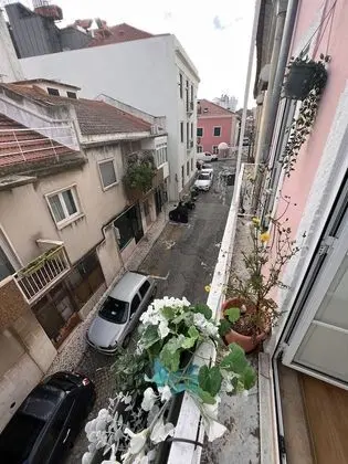 Standard Apart Daire, Balkon