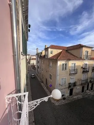 Standard Apart Daire, Balkon
