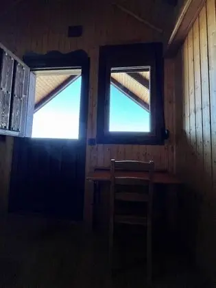 Villa, Banyolu/Duşlu (Casa de Madera)