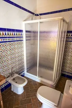 Villa, Banyolu/Duşlu (Patio Nazarí)