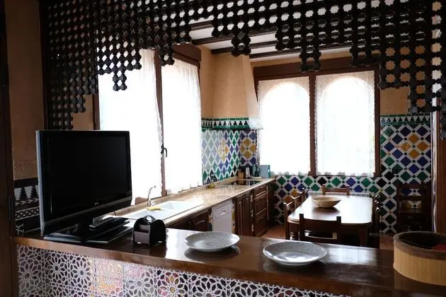 Villa, Banyolu/Duşlu (Patio Nazarí)