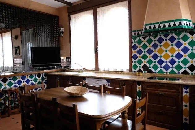 Villa, Banyolu/Duşlu (Patio Nazarí)