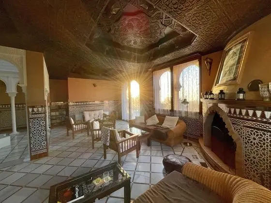 Villa, Banyolu/Duşlu (Patio Nazarí)