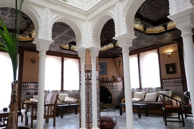 Villa, Banyolu/Duşlu (Patio Nazarí)