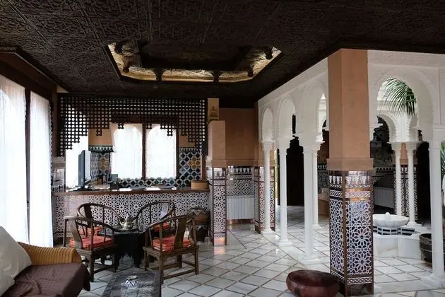 Villa, Banyolu/Duşlu (Patio Nazarí)