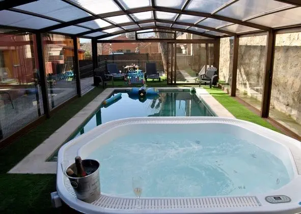 Deluxe Villa, Havuz Kullanımı (Alejandra)