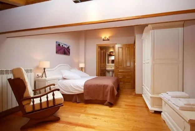 Traditional Ev, Birden Çok Yatak Odası