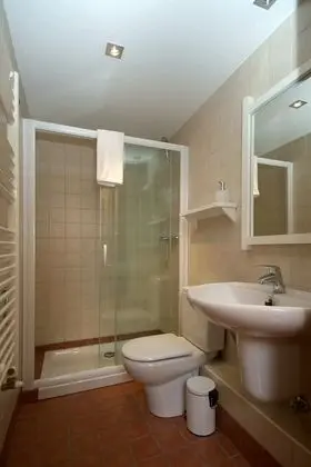 Traditional Ev, Birden Çok Yatak Odası