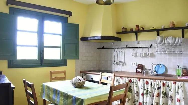 Kır Evi, 2 Yatak Odası, Veranda, Dağ Manzaralı (Abona)