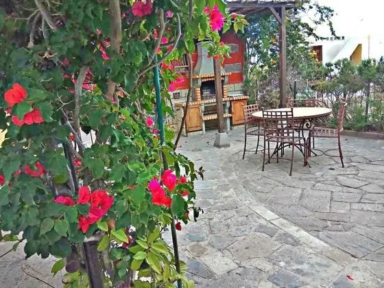 Kır Evi, 3 Yatak Odası, Veranda, Dağ Manzaralı (Maria)