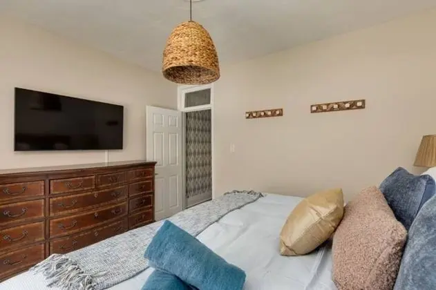 Casahotels Gorgeous 2 Bedroom Apartment
