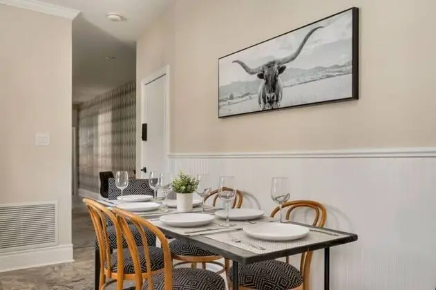 Casahotels Gorgeous 2 Bedroom Apartment