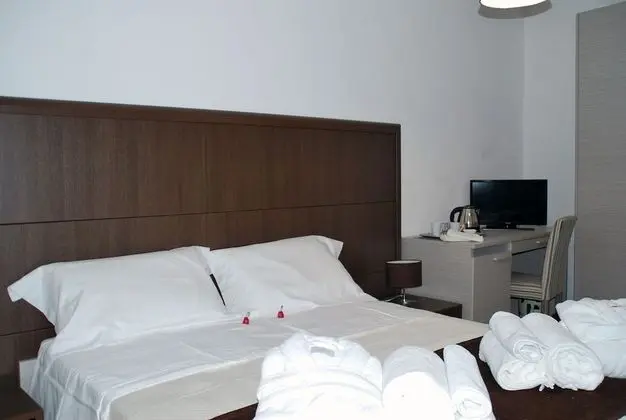 Tek Büyük veya İki Ayrı Yataklı Oda